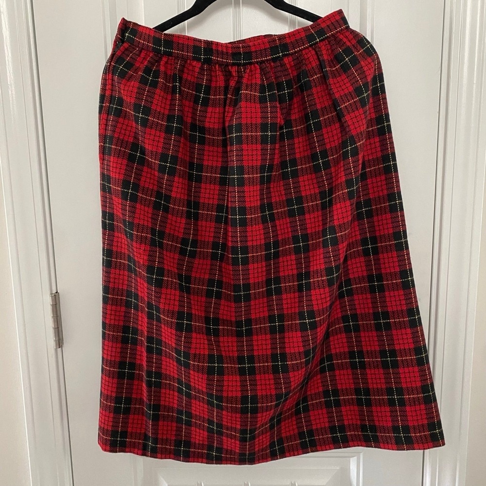 Red Plaid Wool Pincel Skirt Size Medium